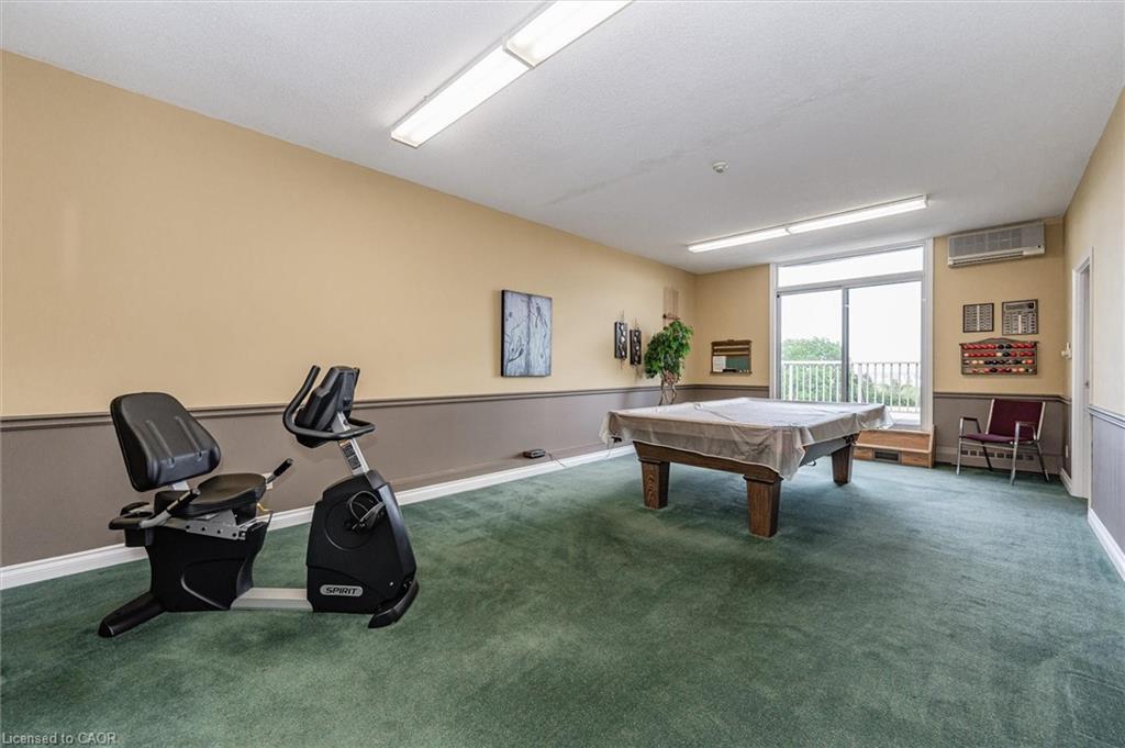 406-2 Lancaster Street E, Kitchener, ON - Indoor Photo Showing Other Room