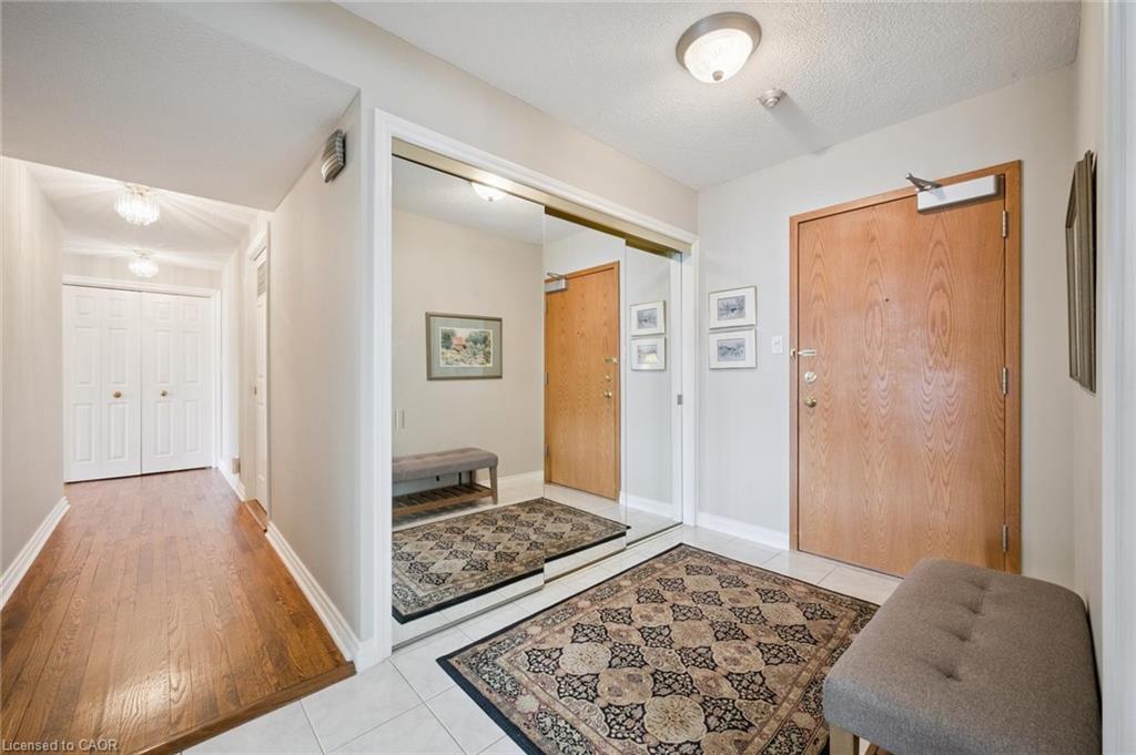 406-2 Lancaster Street E, Kitchener, ON - Indoor Photo Showing Other Room