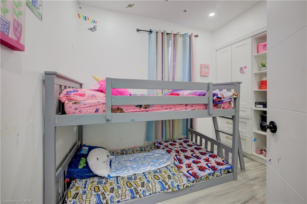 31 Bonfair Court, Kitchener, ON - Indoor Photo Showing Other Room