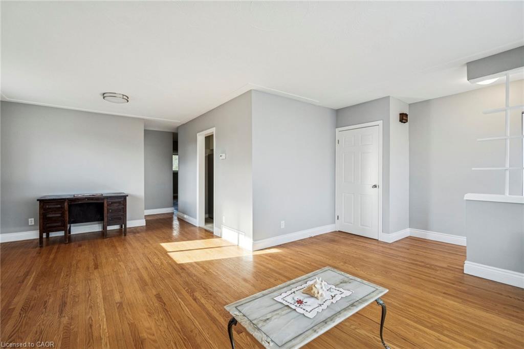 16 Green Meadow Way, Dundas, ON - Indoor