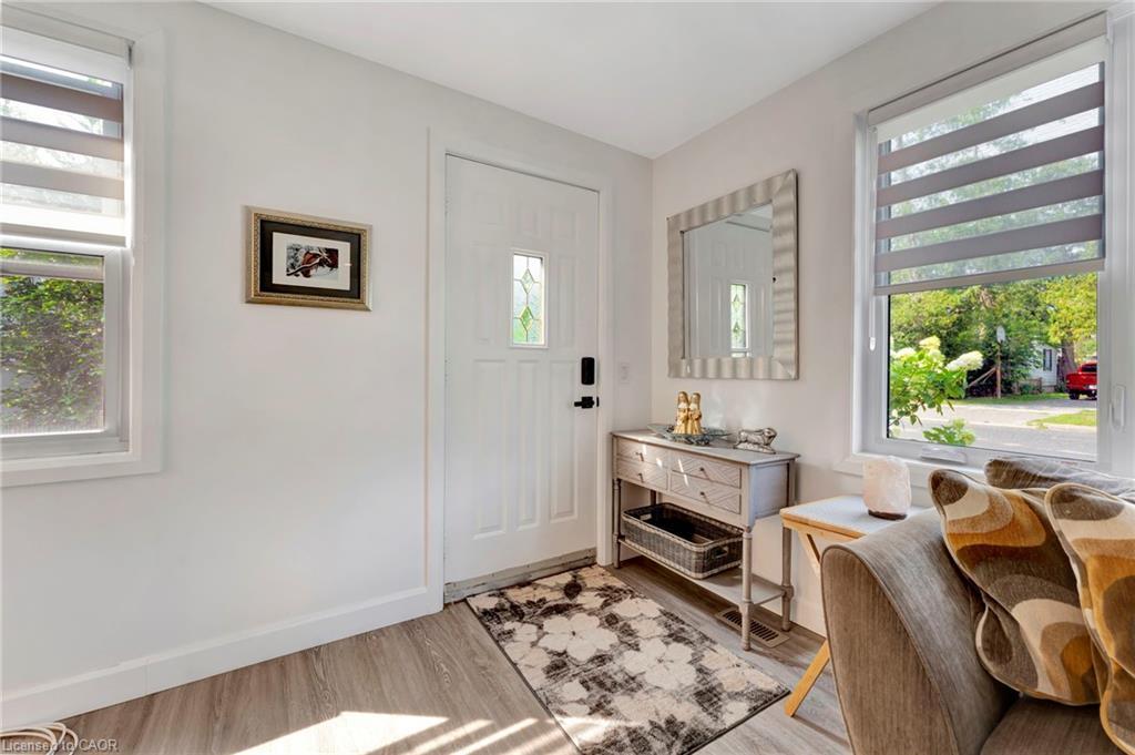 275 Talbot Street N, Simcoe, ON - Indoor