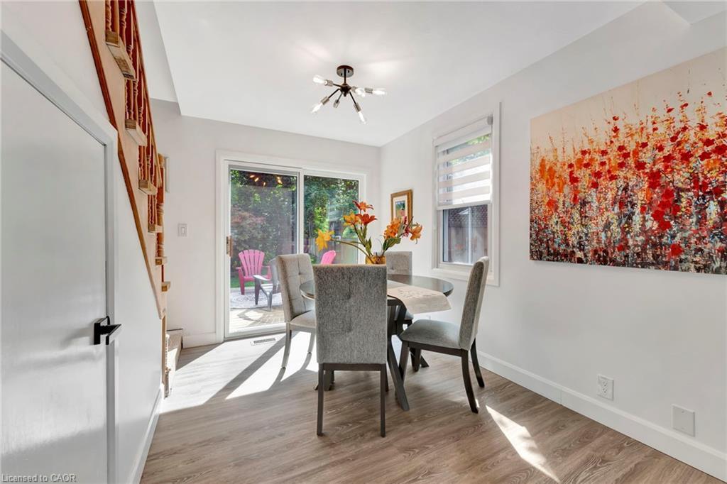 275 Talbot Street N, Simcoe, ON - Indoor Photo Showing Dining Room