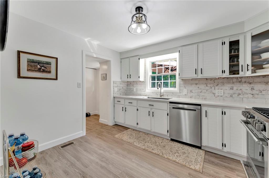 275 Talbot Street N, Simcoe, ON - Indoor Photo Showing Kitchen With Stainless Steel Kitchen