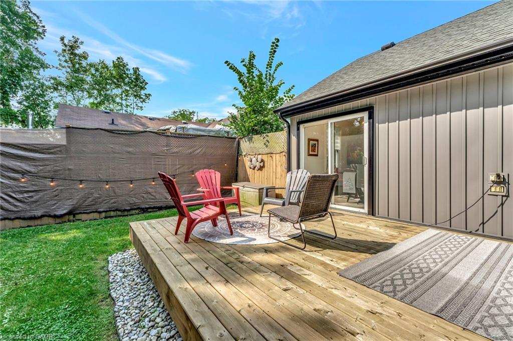 275 Talbot Street N, Simcoe, ON - Outdoor With Deck Patio Veranda