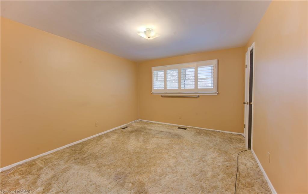 26 Camden Place, Kitchener, ON - Indoor Photo Showing Other Room