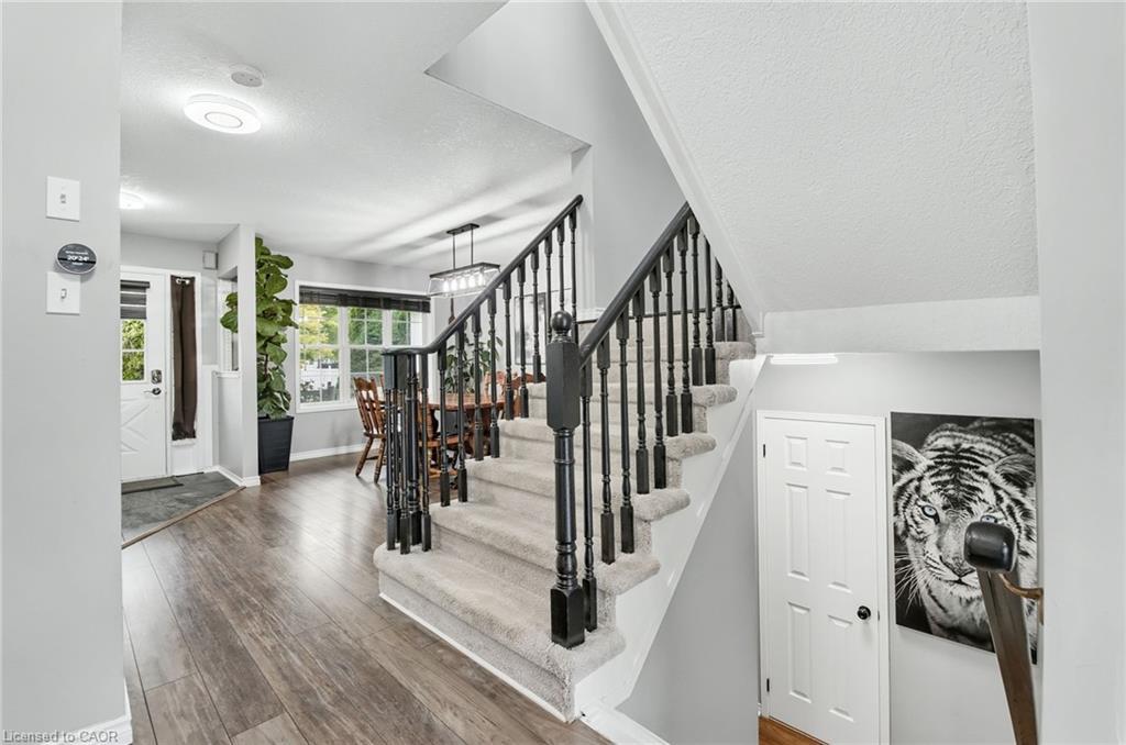 5 Mavin Street, Brantford, ON - Indoor Photo Showing Other Room