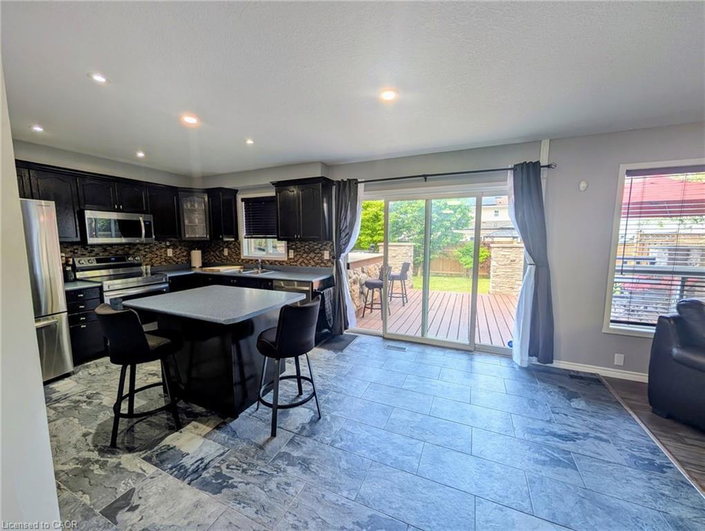 5 Mavin Street, Brantford, ON - Indoor Photo Showing Other Room