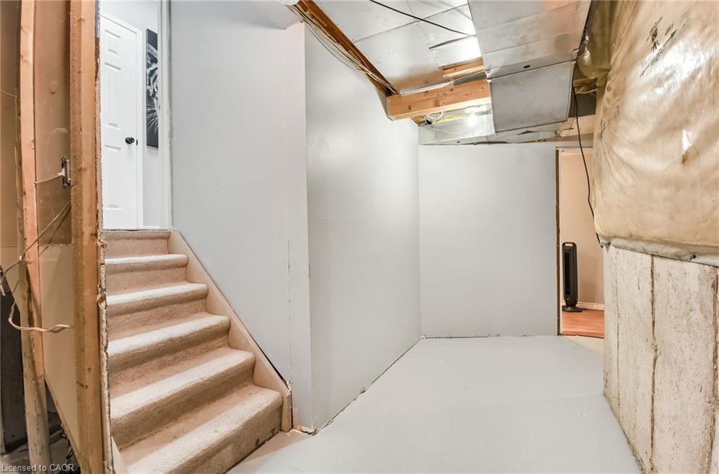 5 Mavin Street, Brantford, ON - Indoor Photo Showing Basement
