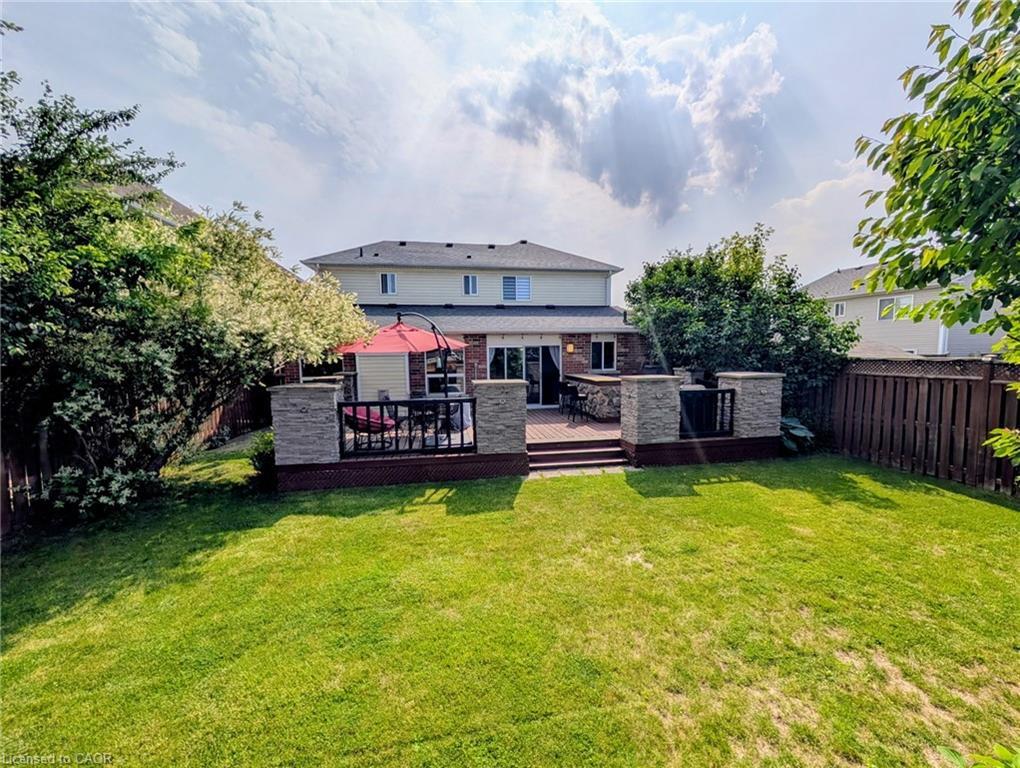 5 Mavin Street, Brantford, ON - Outdoor With Deck Patio Veranda