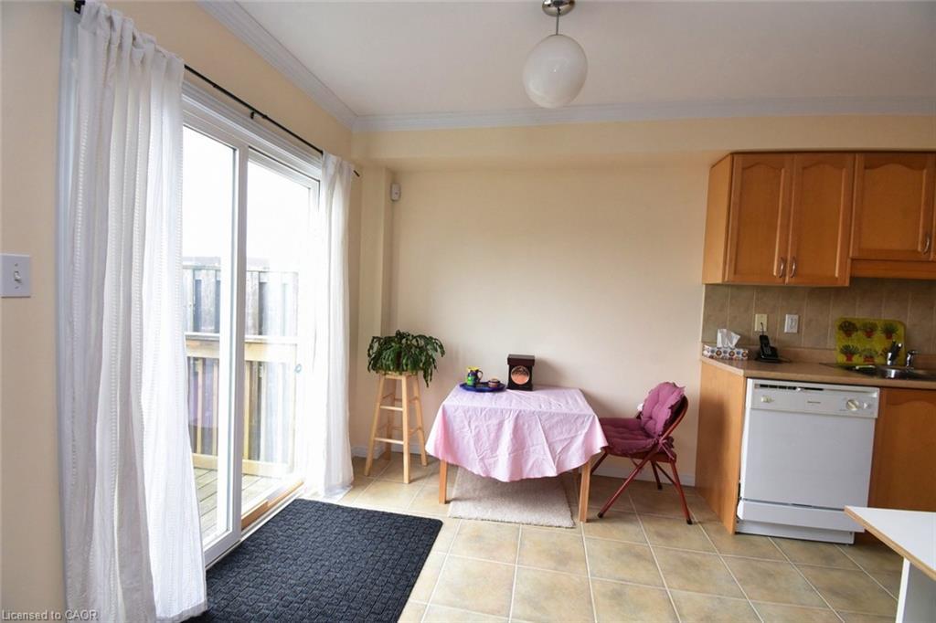 49-7 Southside Place, Hamilton, ON - Indoor Photo Showing Other Room