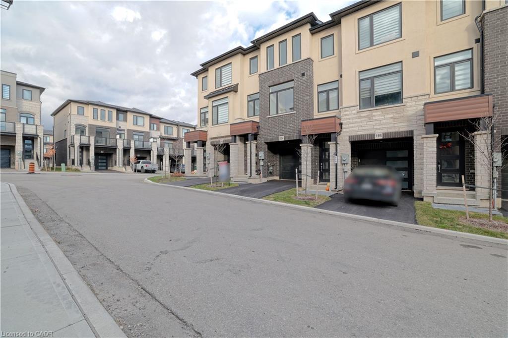 114-155 Equestrian Way, Cambridge, ON - Outdoor With Facade