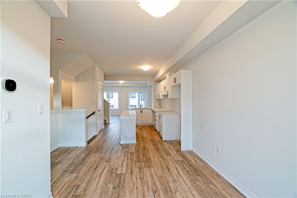 114-155 Equestrian Way, Cambridge, ON - Indoor