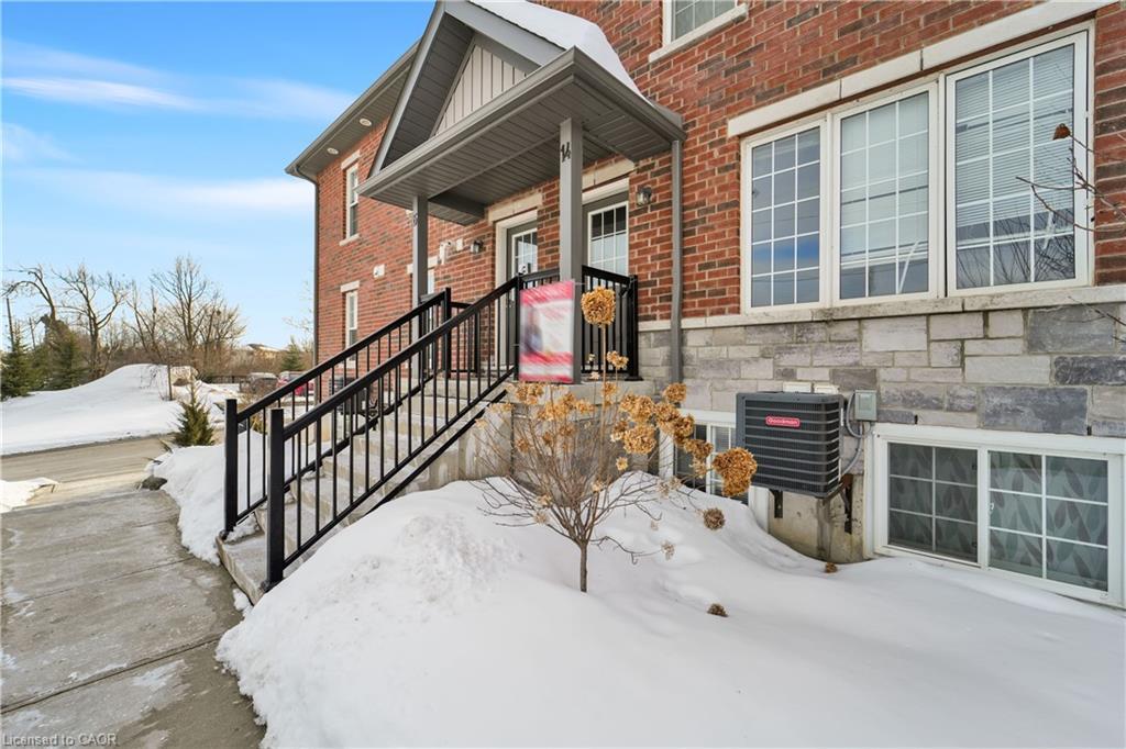 14-252 Penetanguishene Road, Barrie, ON - Outdoor