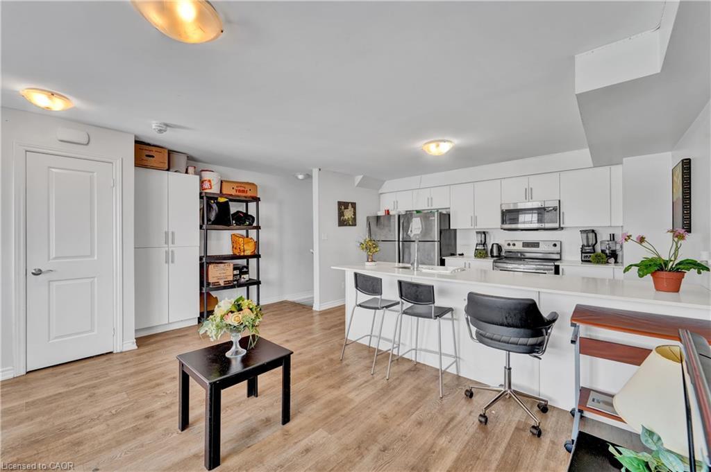 14-252 Penetanguishene Road, Barrie, ON - Indoor