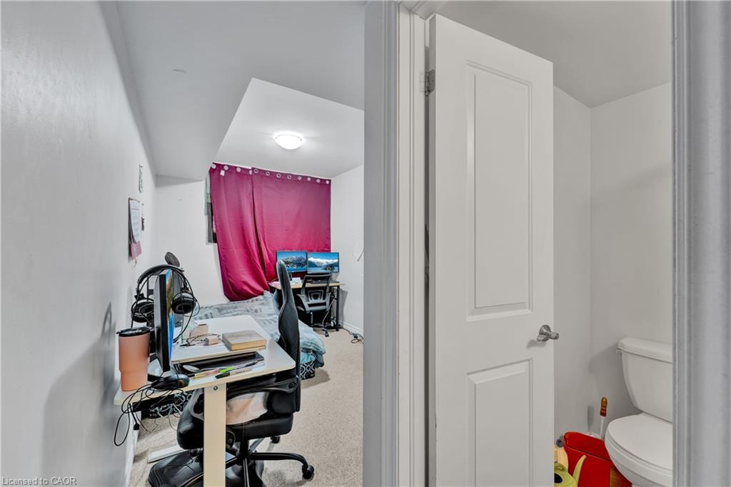 14-252 Penetanguishene Road, Barrie, ON - Indoor