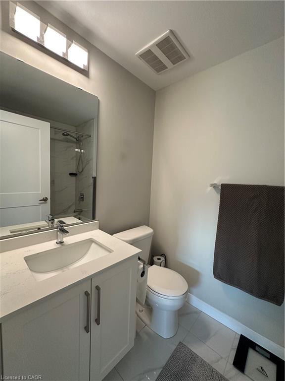 1902-15 Queen Street S, Hamilton, ON - Indoor Photo Showing Bathroom