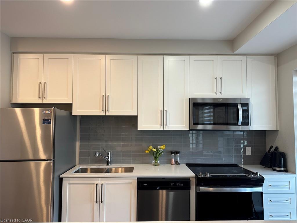 1902-15 Queen Street S, Hamilton, ON - Indoor Photo Showing Kitchen With Stainless Steel Kitchen With Double Sink