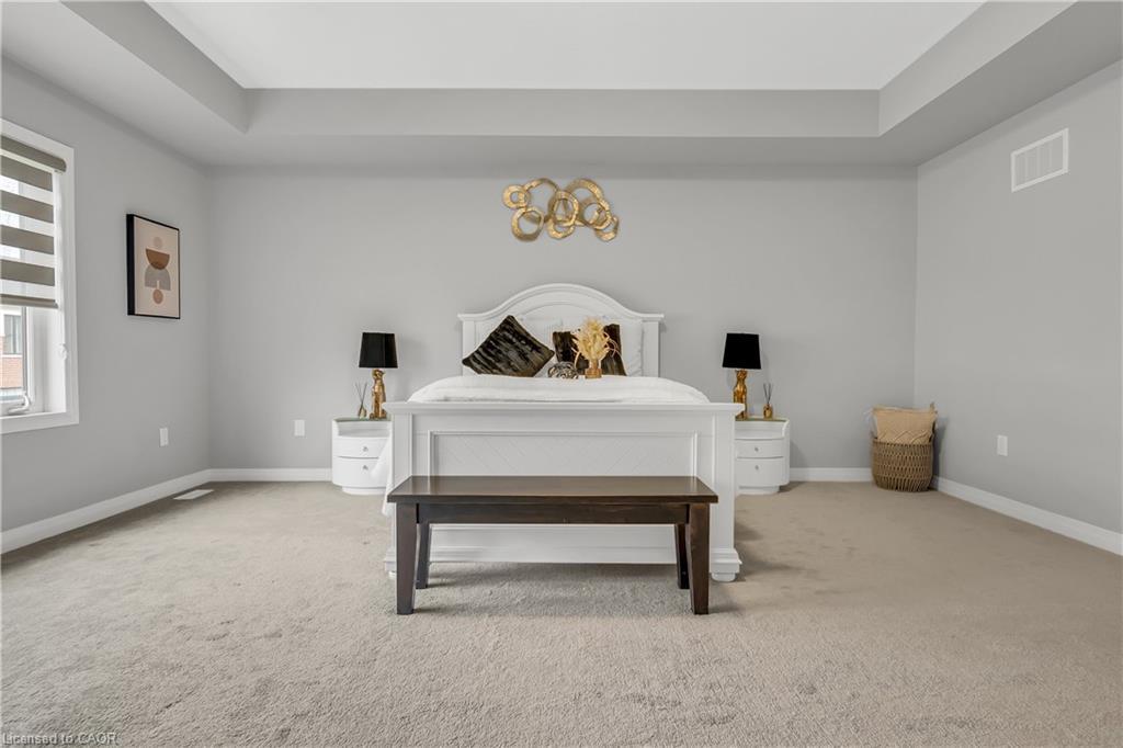 22 Rustic Oak Trail, Ayr, ON - Indoor Photo Showing Bedroom