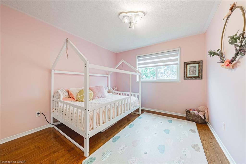 25A-5205 Glen Erin Drive, Mississauga, ON - Indoor Photo Showing Bedroom