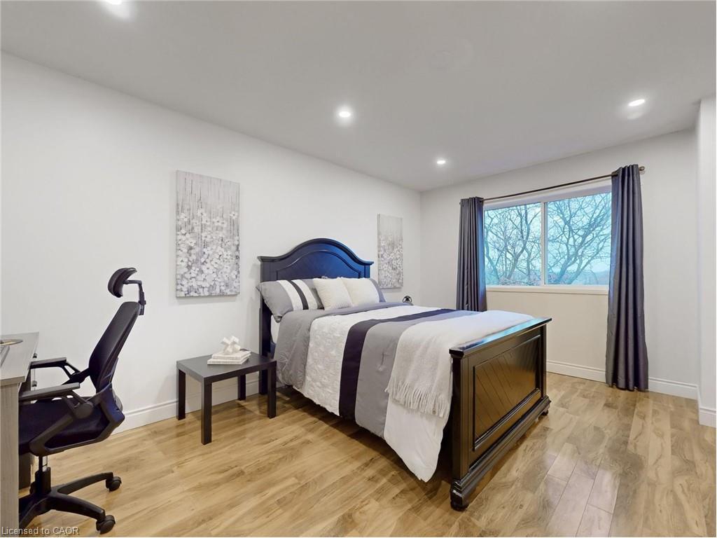 107-1480 Britannia Road W, Mississauga, ON - Indoor Photo Showing Bedroom