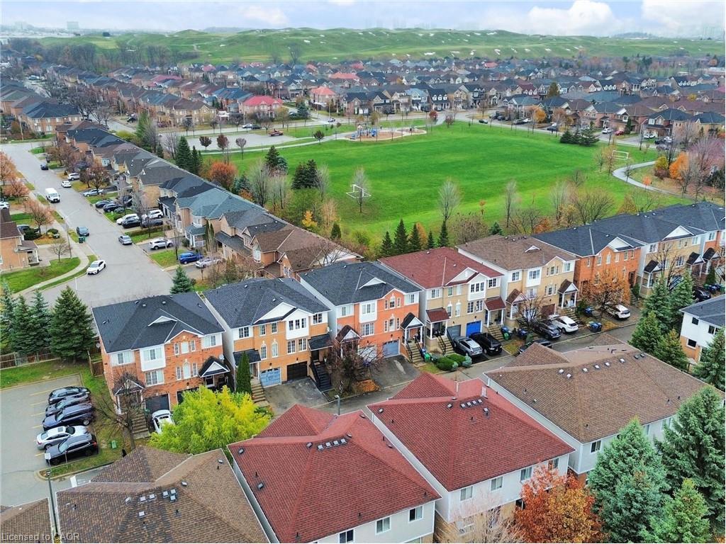 107-1480 Britannia Road W, Mississauga, ON - Outdoor With View