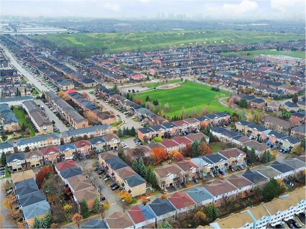 107-1480 Britannia Road W, Mississauga, ON - Outdoor With View