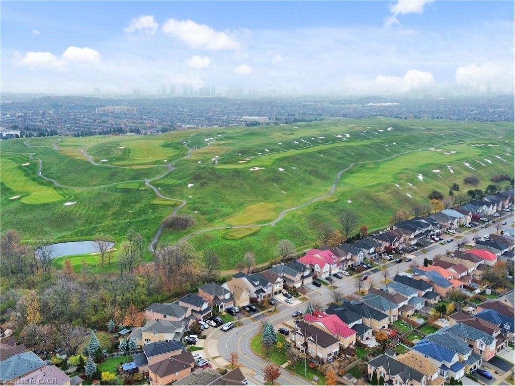 107-1480 Britannia Road W, Mississauga, ON - Outdoor With View