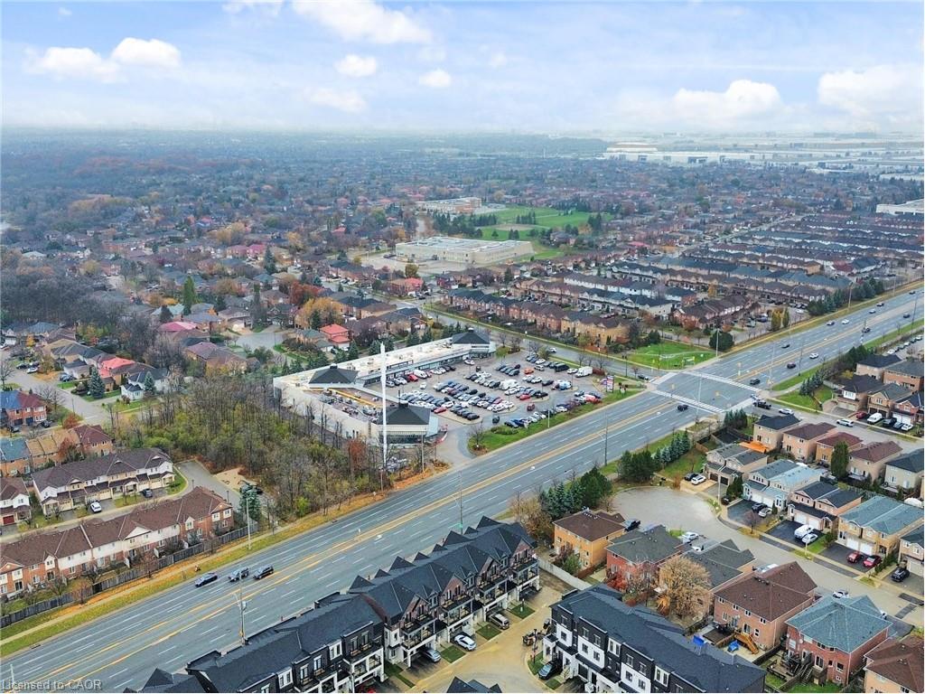 107-1480 Britannia Road W, Mississauga, ON - Outdoor With View