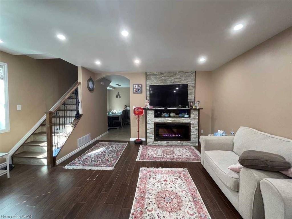 Upper Level-330 Elliott Street W, Windsor, ON - Indoor With Fireplace