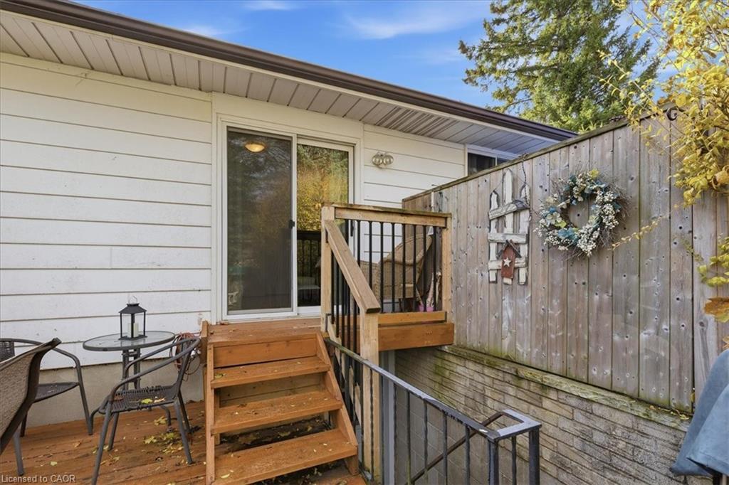 1123 Pearson Drive, Woodstock, ON - Outdoor With Deck Patio Veranda With Exterior