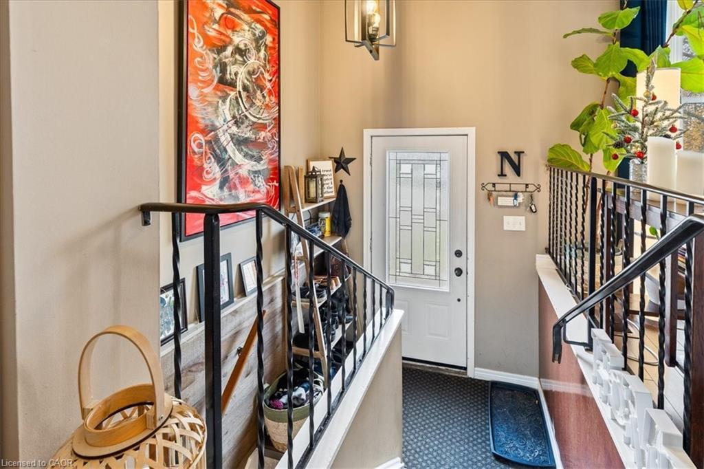 1123 Pearson Drive, Woodstock, ON - Indoor Photo Showing Other Room