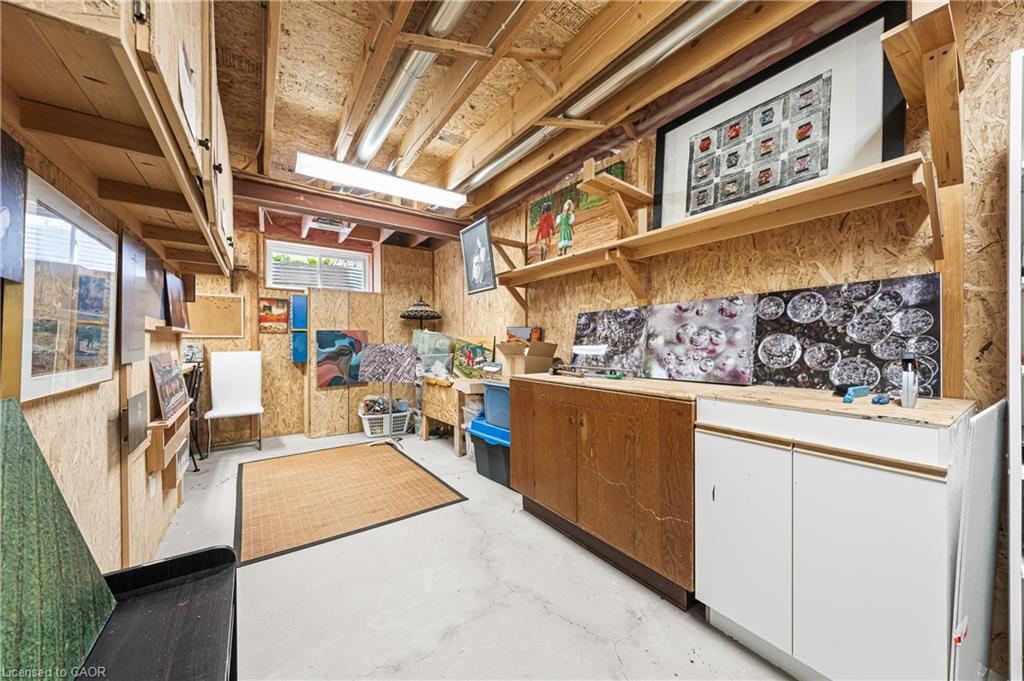 18-152 Devonshire Drive, New Hamburg, ON - Indoor