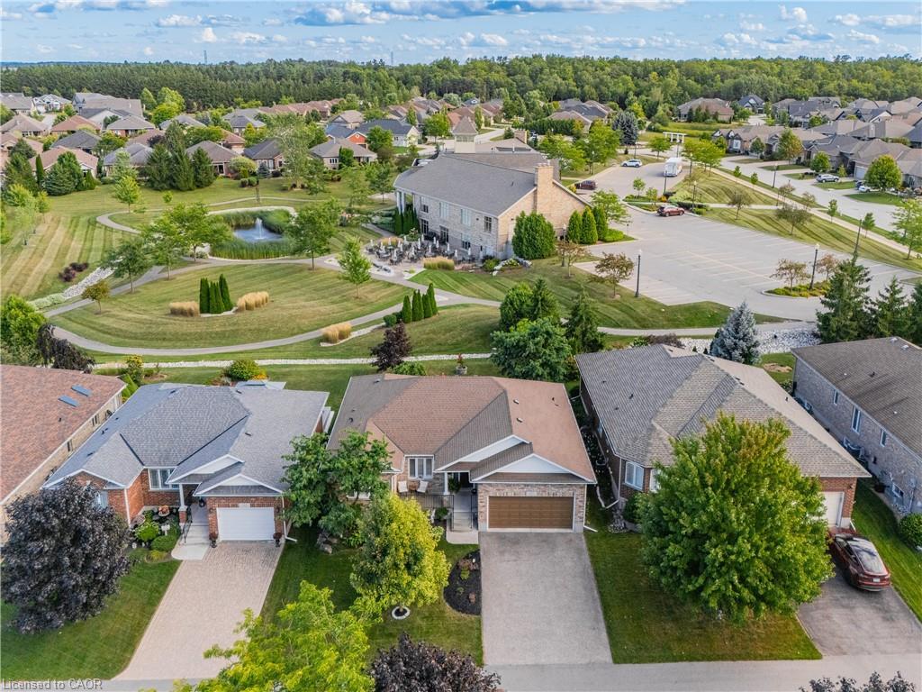 18-152 Devonshire Drive, New Hamburg, ON - Outdoor With View