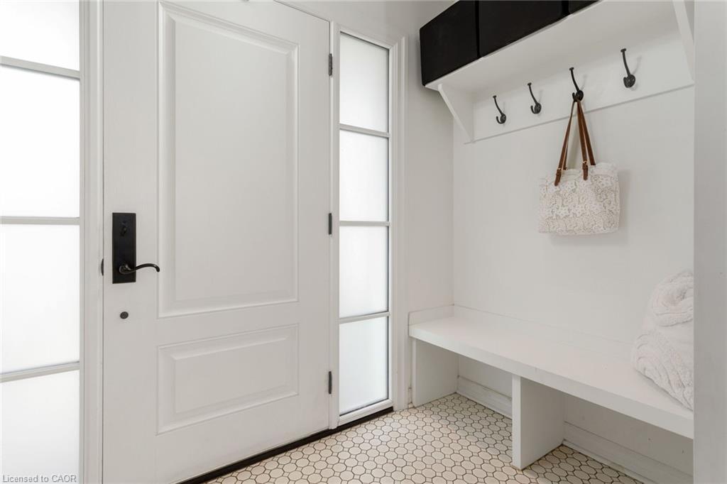 2088 Saxon Road, Oakville, ON - Indoor Photo Showing Other Room