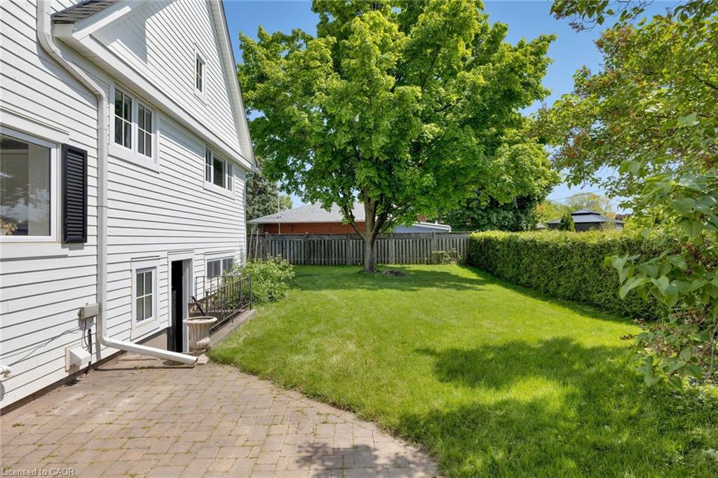 2088 Saxon Road, Oakville, ON - Outdoor