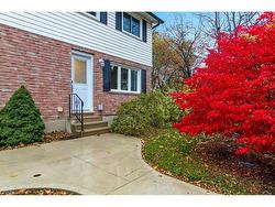 28-214 Richardson Drive Port Dover, ON N0A 1N4