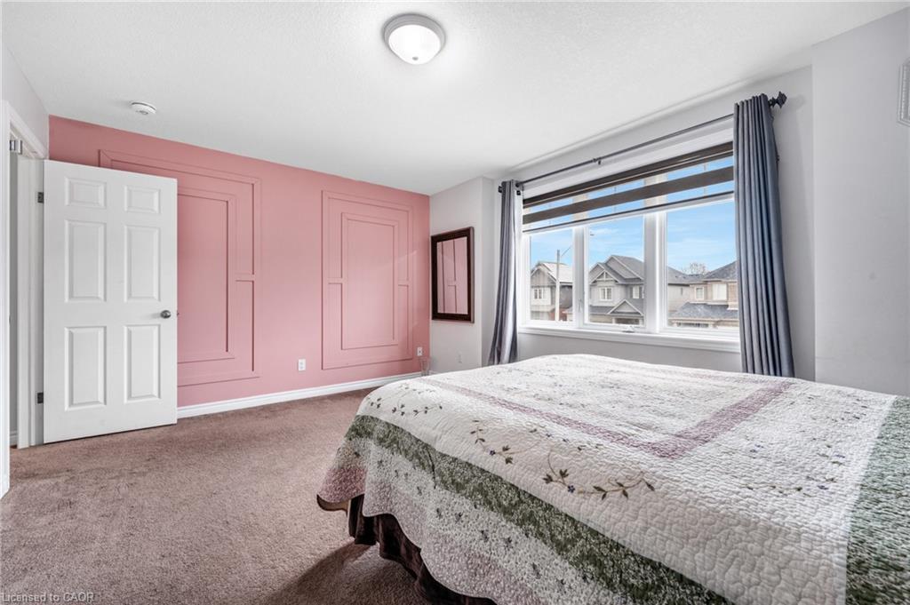 121 Steeplechase Way, Waterloo, ON - Indoor Photo Showing Bedroom