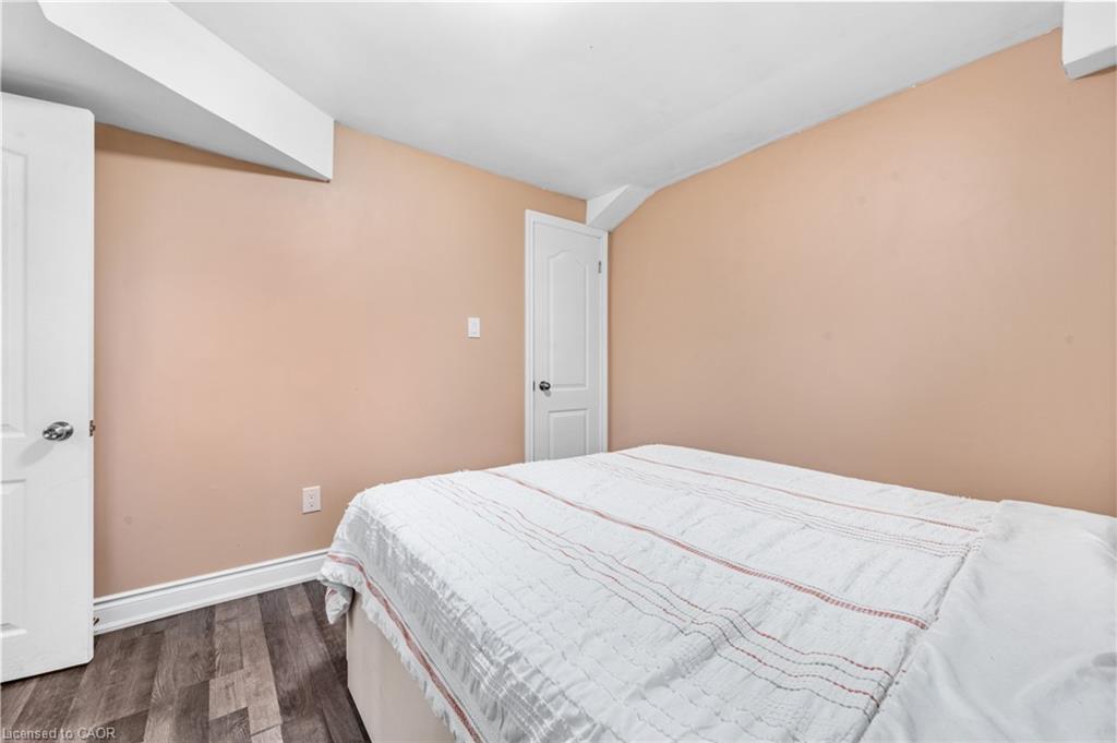 121 Steeplechase Way, Waterloo, ON - Indoor Photo Showing Bedroom