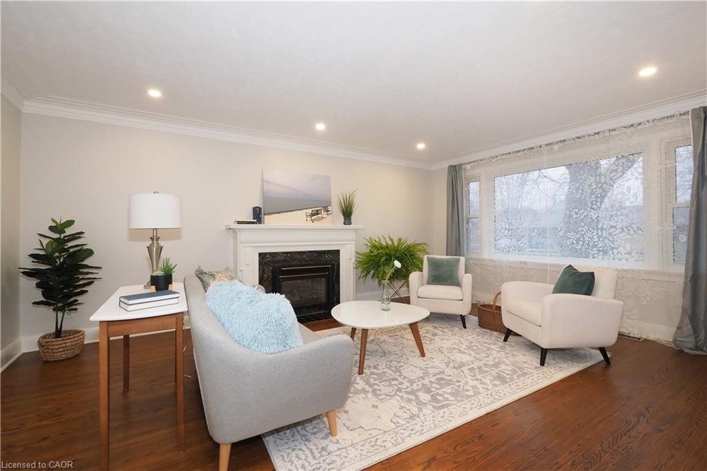 296 Dumfries Avenue, Kitchener, ON - Indoor Photo Showing Living Room With Fireplace