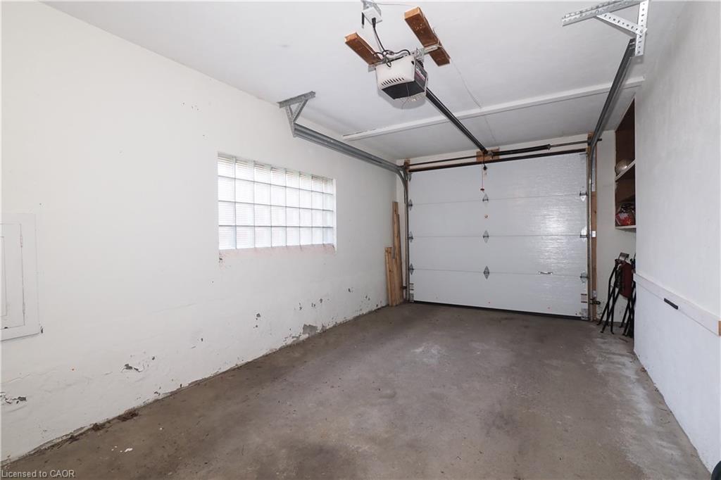 296 Dumfries Avenue, Kitchener, ON - Indoor Photo Showing Garage