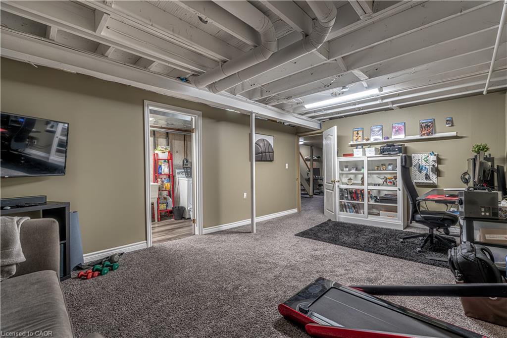 13-2230 Walkers Line, Burlington, ON - Indoor Photo Showing Basement