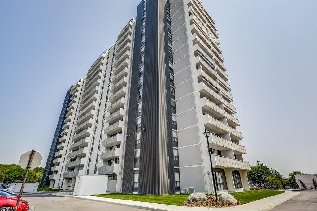 1002-2055 Upper Middle Road, Burlington, ON - Outdoor With Facade