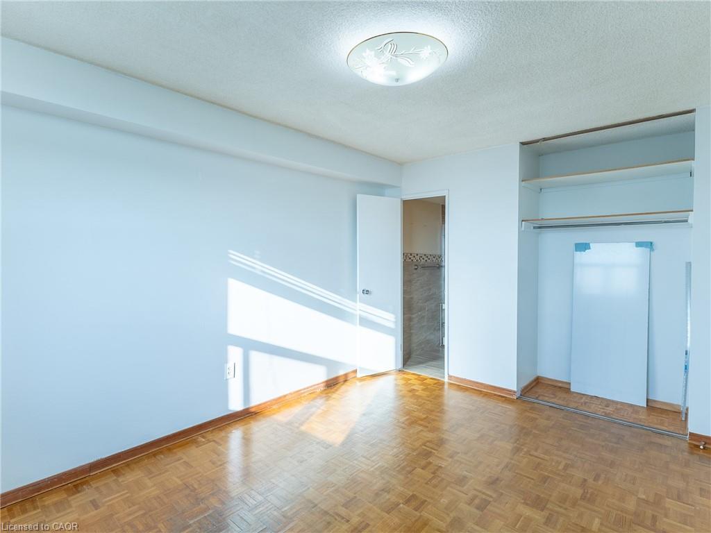 1103-966 Inverhouse Drive, Mississauga, ON - Indoor Photo Showing Other Room