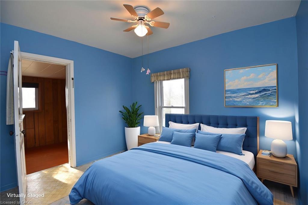 65 Young Street, Welland, ON - Indoor Photo Showing Bedroom