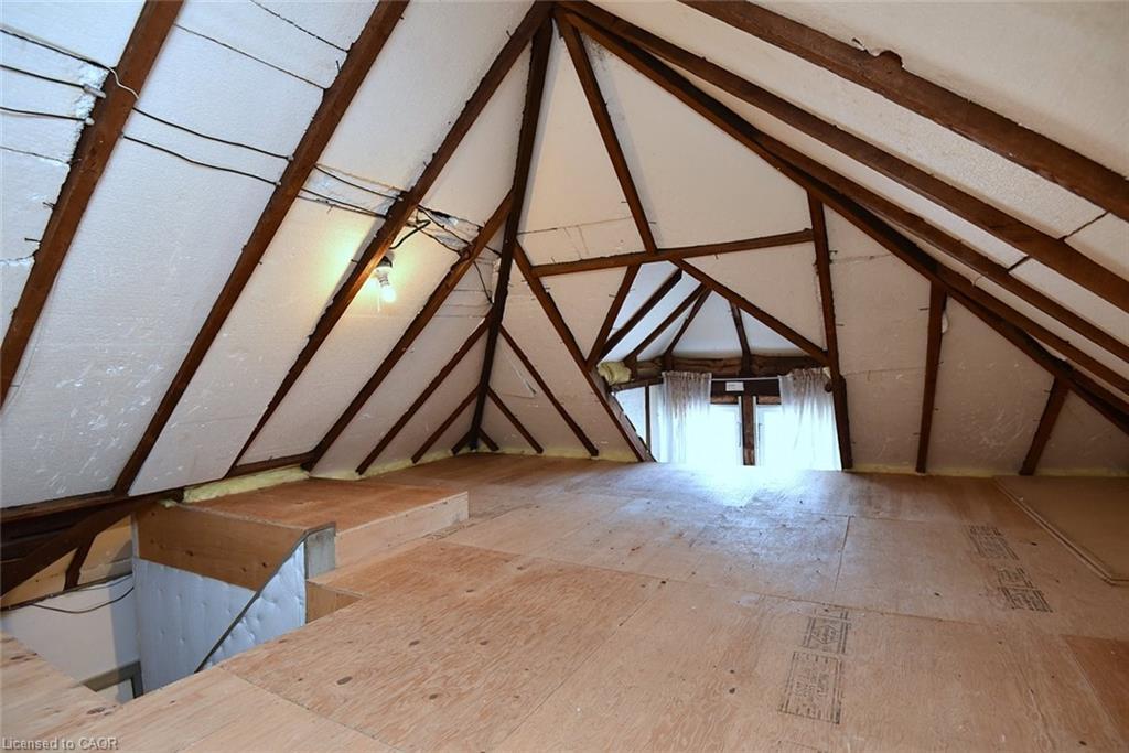 65 Young Street, Welland, ON - Indoor Photo Showing Other Room