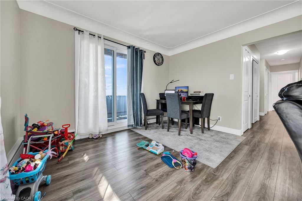 219 Sixth Avenue, Kitchener, ON