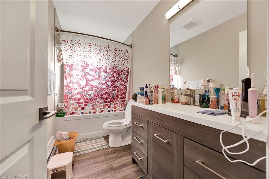 219 Sixth Avenue, Kitchener, ON