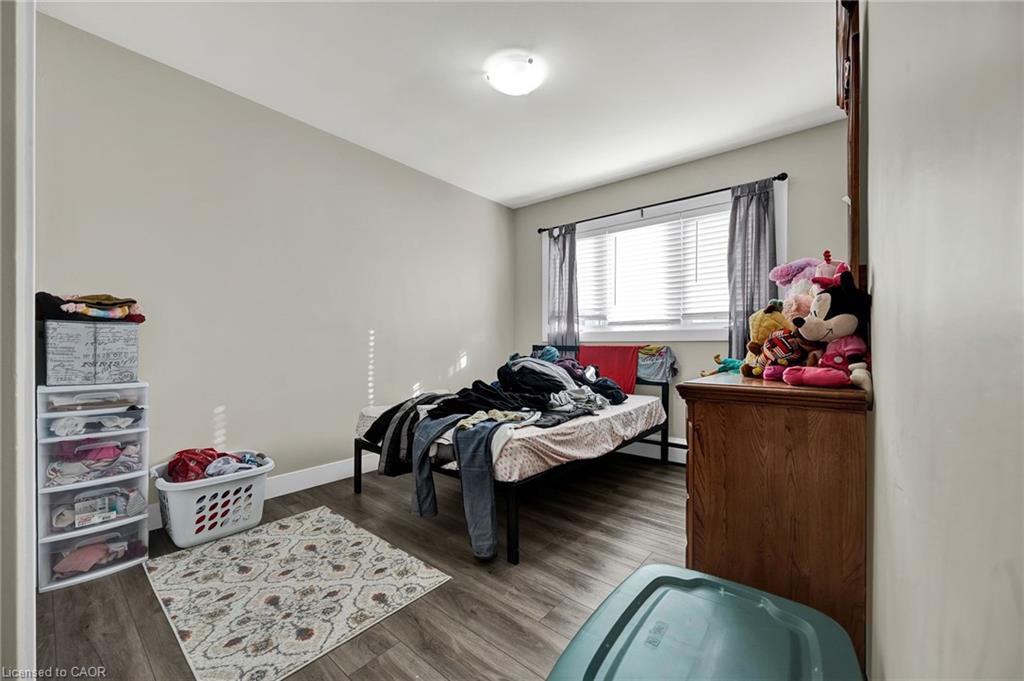 219 Sixth Avenue, Kitchener, ON