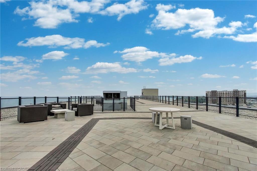 223-101 Shoreview Place, Stoney Creek, ON - Outdoor With View