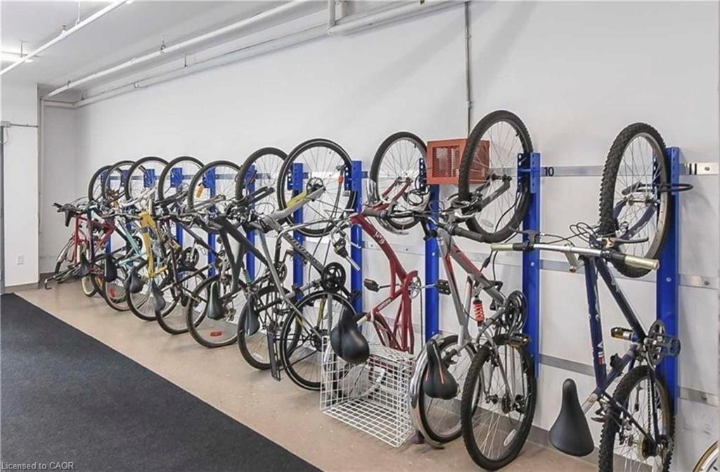 223-101 Shoreview Place, Stoney Creek, ON - Indoor Photo Showing Gym Room